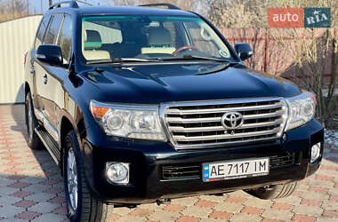 Toyota Land Cruiser 2012