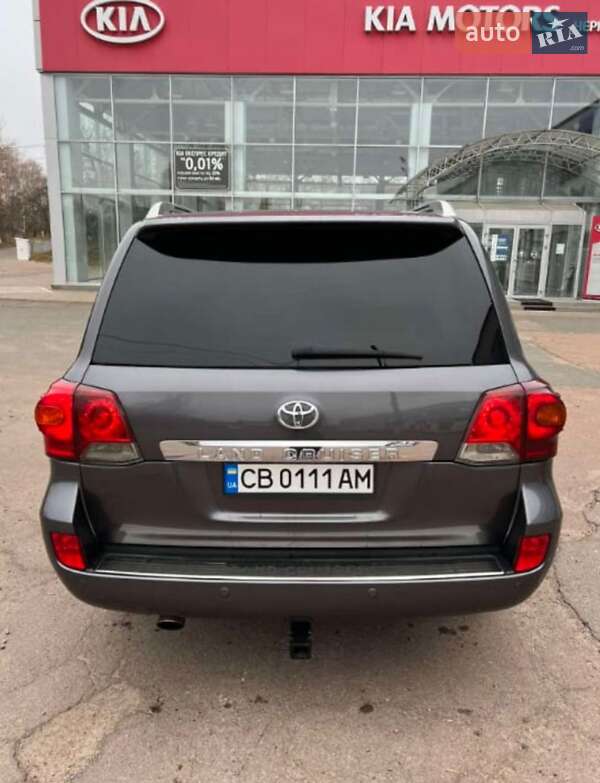 Внедорожник / Кроссовер Toyota Land Cruiser 2011 в Чернигове
