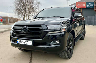 Внедорожник / Кроссовер Toyota Land Cruiser 2019 в Виннице