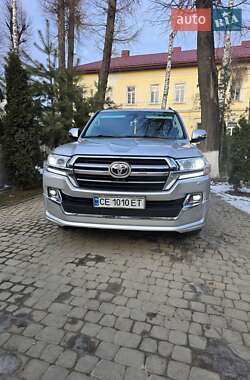 Внедорожник / Кроссовер Toyota Land Cruiser 2008 в Сторожинце