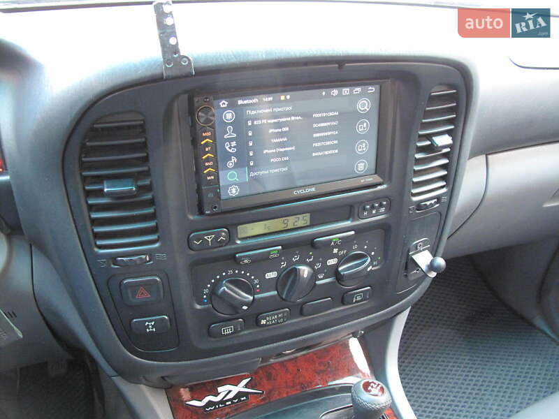Позашляховик / Кросовер Toyota Land Cruiser 2000 в Києві