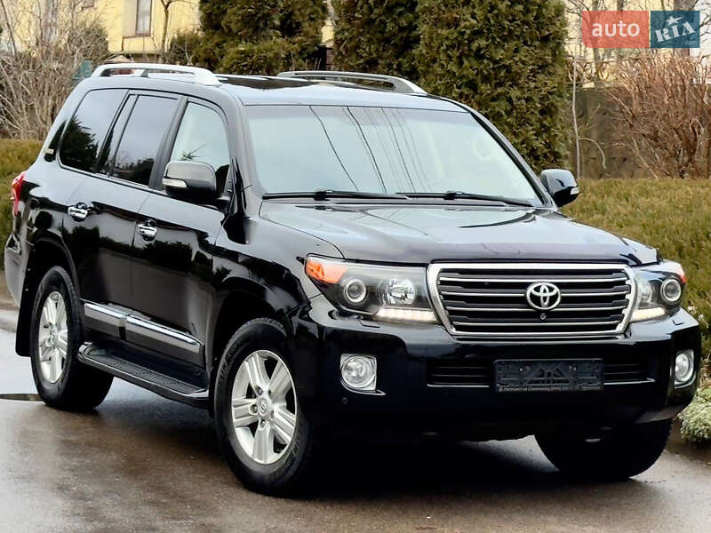Позашляховик / Кросовер Toyota Land Cruiser 2014 в Рівному