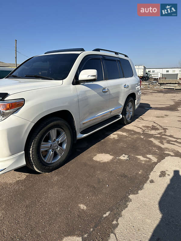 Внедорожник / Кроссовер Toyota Land Cruiser 2013 в Житомире
