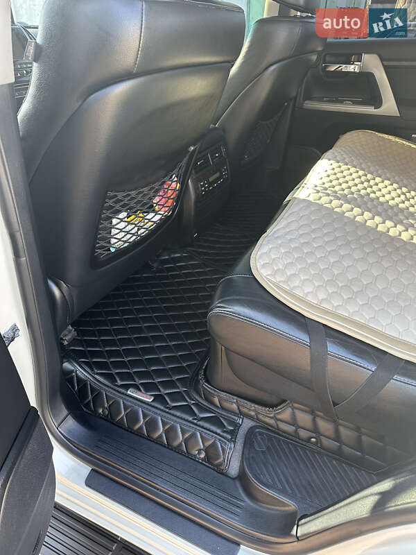 Внедорожник / Кроссовер Toyota Land Cruiser 2013 в Житомире