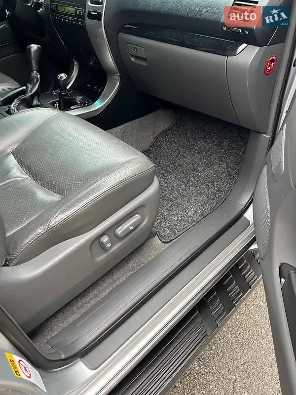 Toyota Land Cruiser 2008