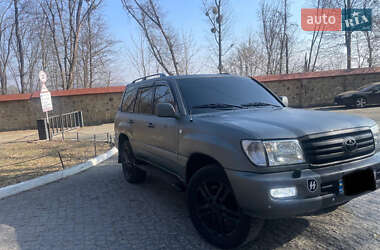 Позашляховик / Кросовер Toyota Land Cruiser 2002 в Чернівцях