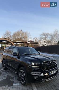 Позашляховик / Кросовер Toyota Land Cruiser 2019 в Дніпрі