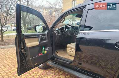 Внедорожник / Кроссовер Toyota Land Cruiser 2008 в 