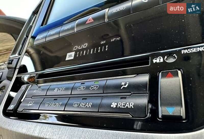 Внедорожник / Кроссовер Toyota Land Cruiser 2016 в Запорожье