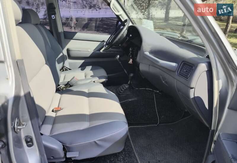 Внедорожник / Кроссовер Toyota Land Cruiser 1994 в Днепре