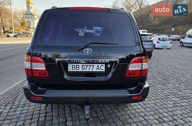 Внедорожник / Кроссовер Toyota Land Cruiser 2006 в Киеве