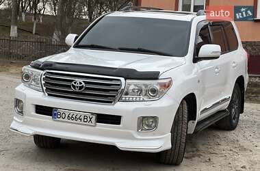 Внедорожник / Кроссовер Toyota Land Cruiser 2011 в Тернополе