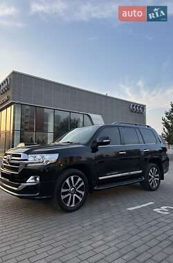 Toyota Land Cruiser 2020