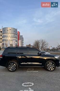 Внедорожник / Кроссовер Toyota Land Cruiser 2020 в Киеве