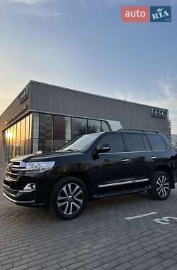 Внедорожник / Кроссовер Toyota Land Cruiser 2020 в Киеве