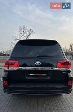 Внедорожник / Кроссовер Toyota Land Cruiser 2020 в Киеве