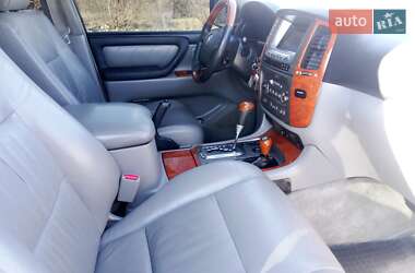 Внедорожник / Кроссовер Toyota Land Cruiser 2004 в Кременце