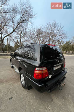 Внедорожник / Кроссовер Toyota Land Cruiser 1999 в 