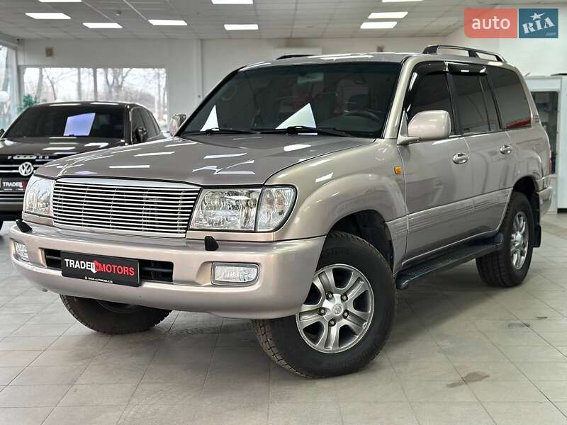 Внедорожник / Кроссовер Toyota Land Cruiser 2003 в Киеве