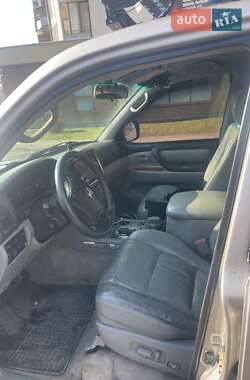 Внедорожник / Кроссовер Toyota Land Cruiser 2003 в 