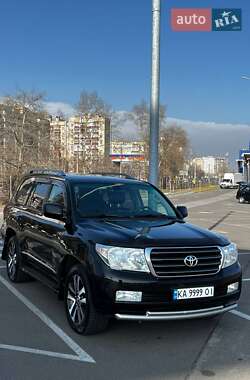 Позашляховик / Кросовер Toyota Land Cruiser 2011 в Києві