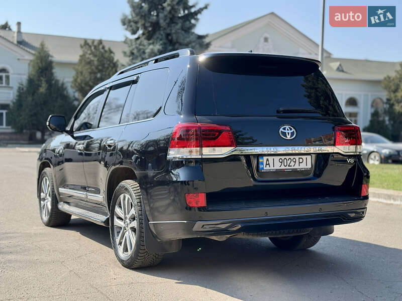 Внедорожник / Кроссовер Toyota Land Cruiser 2017 в Лубнах