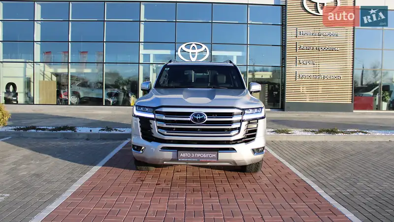 Позашляховик / Кросовер Toyota Land Cruiser 2022 в 