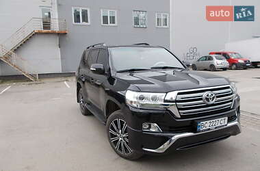 Внедорожник / Кроссовер Toyota Land Cruiser 2010 в 