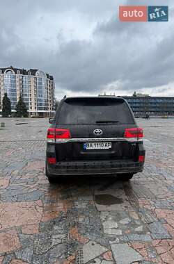 Позашляховик / Кросовер Toyota Land Cruiser 2020 в 