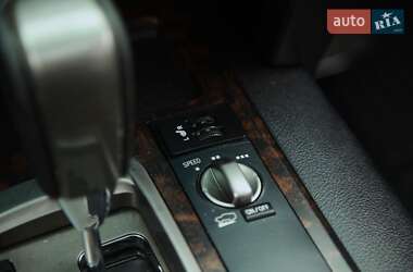 Внедорожник / Кроссовер Toyota Land Cruiser 2008 в 