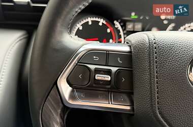 Позашляховик / Кросовер Toyota Land Cruiser 2023 в 