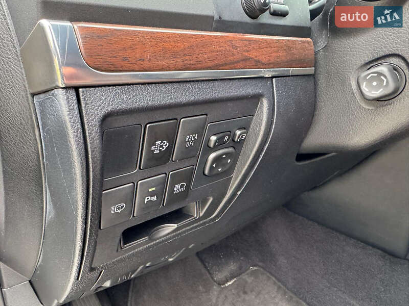 Внедорожник / Кроссовер Toyota Land Cruiser 2016 в Киеве