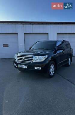 Внедорожник / Кроссовер Toyota Land Cruiser 2008 в 