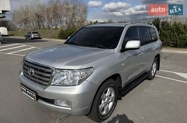 Toyota Land Cruiser 2011