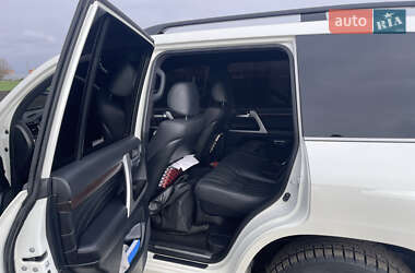 Внедорожник / Кроссовер Toyota Land Cruiser 2020 в 