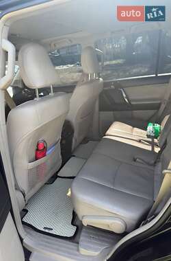 Внедорожник / Кроссовер Toyota Land Cruiser 2010 в 
