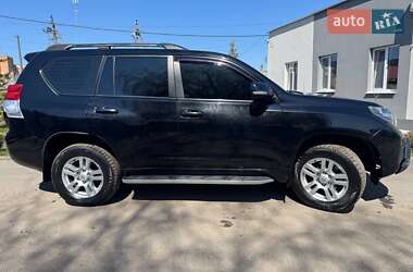 Внедорожник / Кроссовер Toyota Land Cruiser 2010 в 