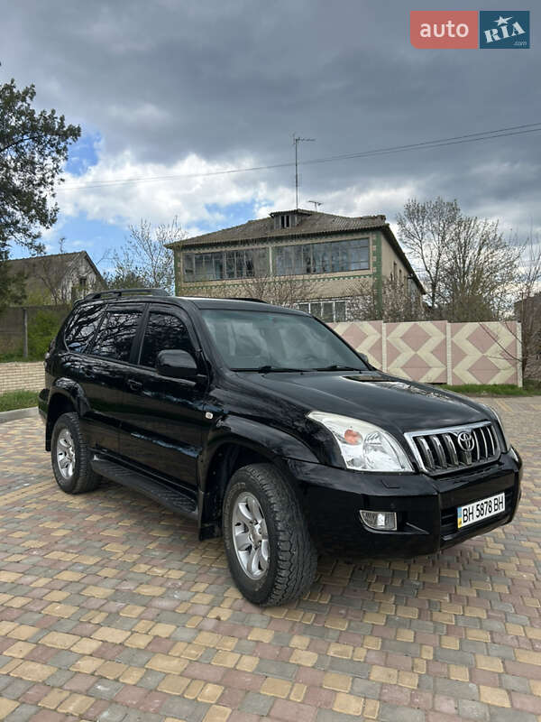 Позашляховик / Кросовер Toyota Land Cruiser 2006 в Одесі