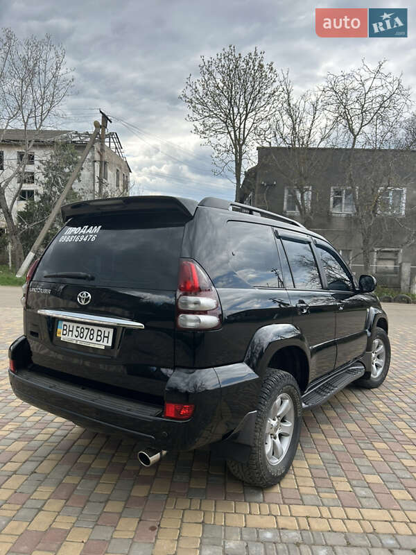 Позашляховик / Кросовер Toyota Land Cruiser 2006 в Одесі