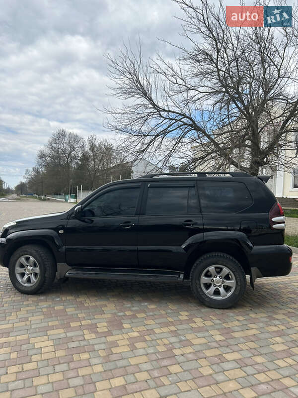 Позашляховик / Кросовер Toyota Land Cruiser 2006 в Одесі