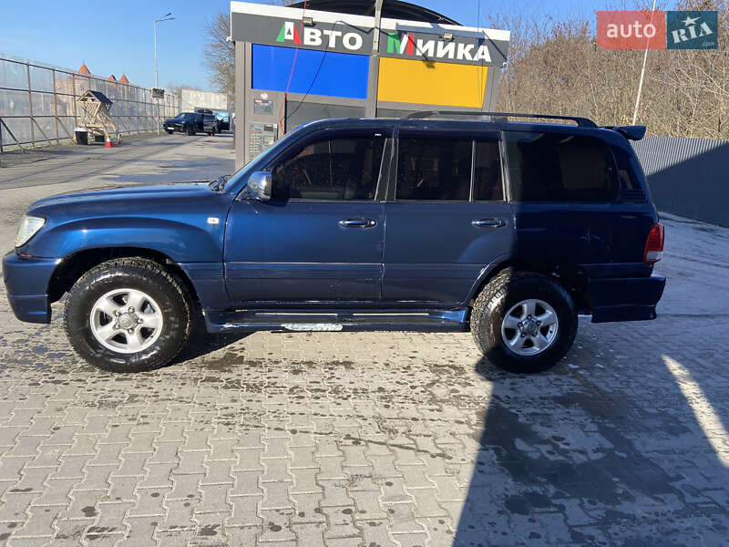 Внедорожник / Кроссовер Toyota Land Cruiser 2001 в Тернополе