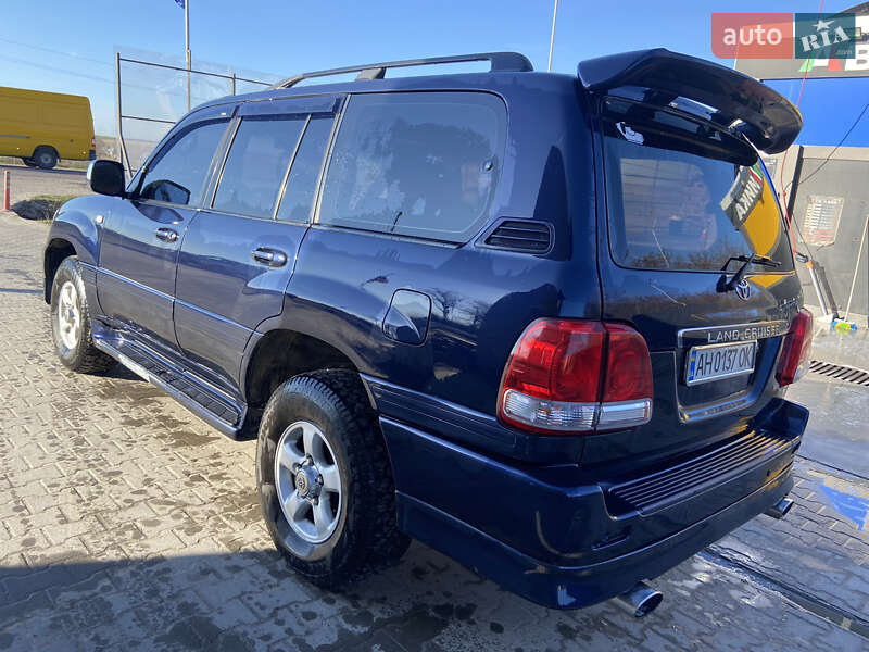 Внедорожник / Кроссовер Toyota Land Cruiser 2001 в Тернополе