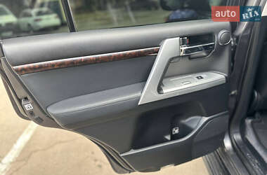 Внедорожник / Кроссовер Toyota Land Cruiser 2013 в 
