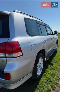 Внедорожник / Кроссовер Toyota Land Cruiser 2008 в 
