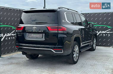 Позашляховик / Кросовер Toyota Land Cruiser 2021 в 