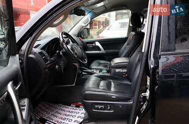 Внедорожник / Кроссовер Toyota Land Cruiser 2012 в 