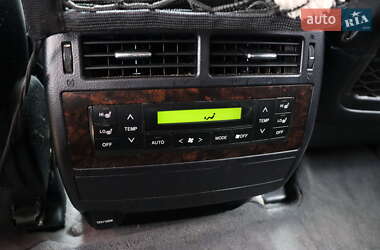 Внедорожник / Кроссовер Toyota Land Cruiser 2012 в 