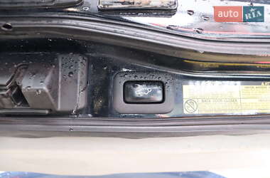 Внедорожник / Кроссовер Toyota Land Cruiser 2012 в 