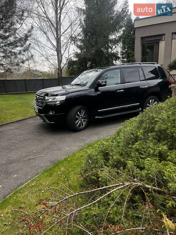 Внедорожник / Кроссовер Toyota Land Cruiser 2016 в Киеве