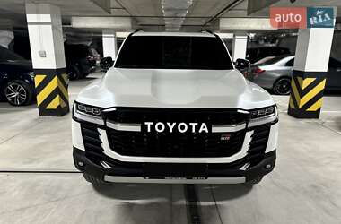 Внедорожник / Кроссовер Toyota Land Cruiser 2022 в 